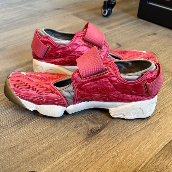 Nike air rift Women's Pink and Gray Athletic Shoes vintage y2k - Picture 6 of 15